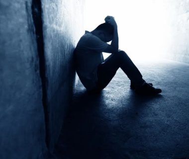 从光环加身到求职寒冬：斯坦福精英在AI冲击下的生存实录